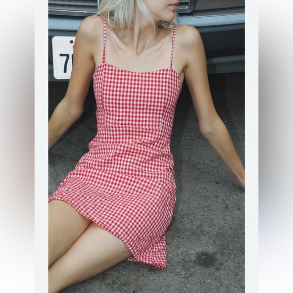 Brandy Melville Red and White Gingham Spaghetti strap mini Dress - Picture 2 of 7